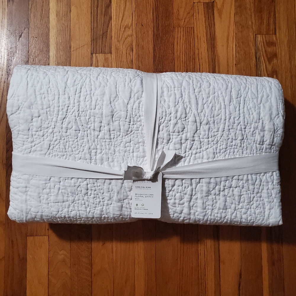 🚫SOLD🚫 Bedspread